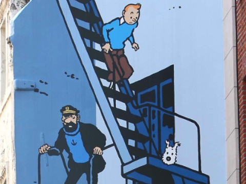 Tintin mural, in rue de l'Étude